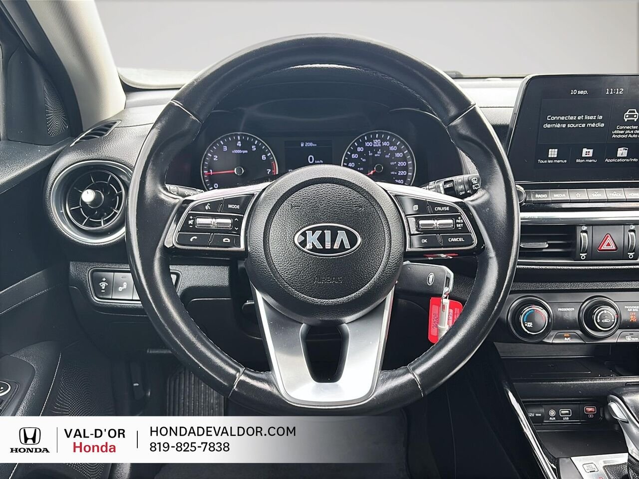 2021 Kia Forte5 EX IVT Black Val-d'Or - photo #8