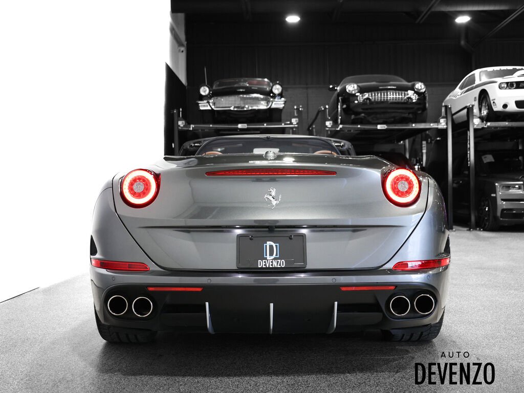 2017 Ferrari California T gray Saint-Eustache - photo #6