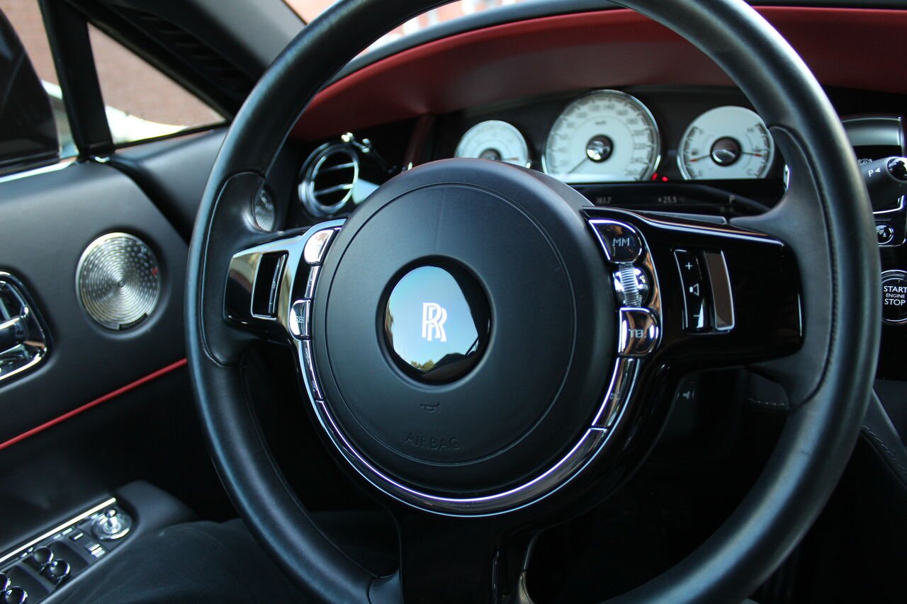Rolls-Royce Wraith VIN: SCA665C5XKUX87362 2019 Noir Sainte-Rose - photo #11