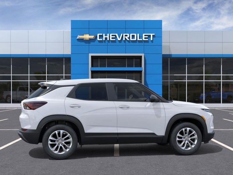 2026 CHEVROLET Trailblazer Traction intégrale, 4 portes LS Summit White Ottawa & Gatineau - photo #4