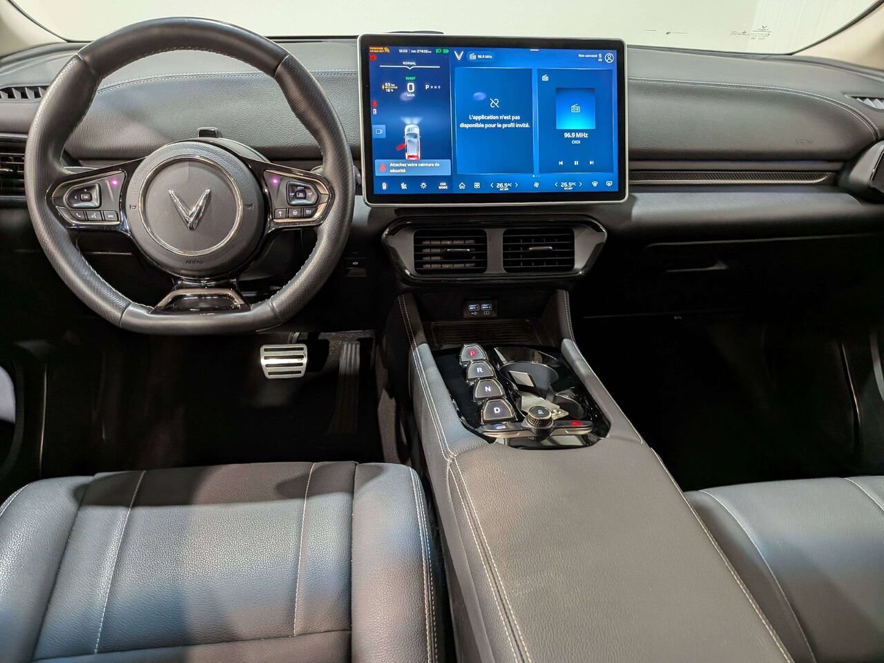 VinFast VF 8 Eco AWD 2025 Blanc Mirabel - photo #28