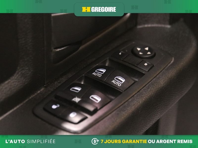 Ram 1500 2019 Noir Laval - photo #15