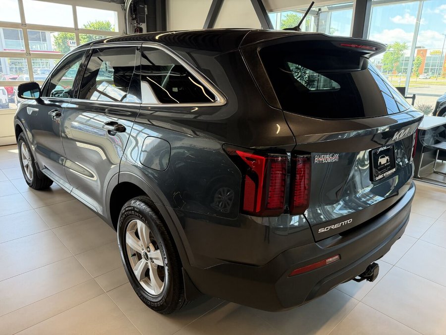Kia Sorento LX+ Awd, 7 passagers, Démarreur à distance 2023 Gris