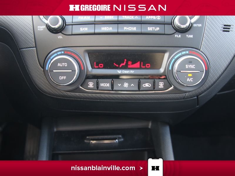 2018 Kia Forte Grey Laval - photo #21