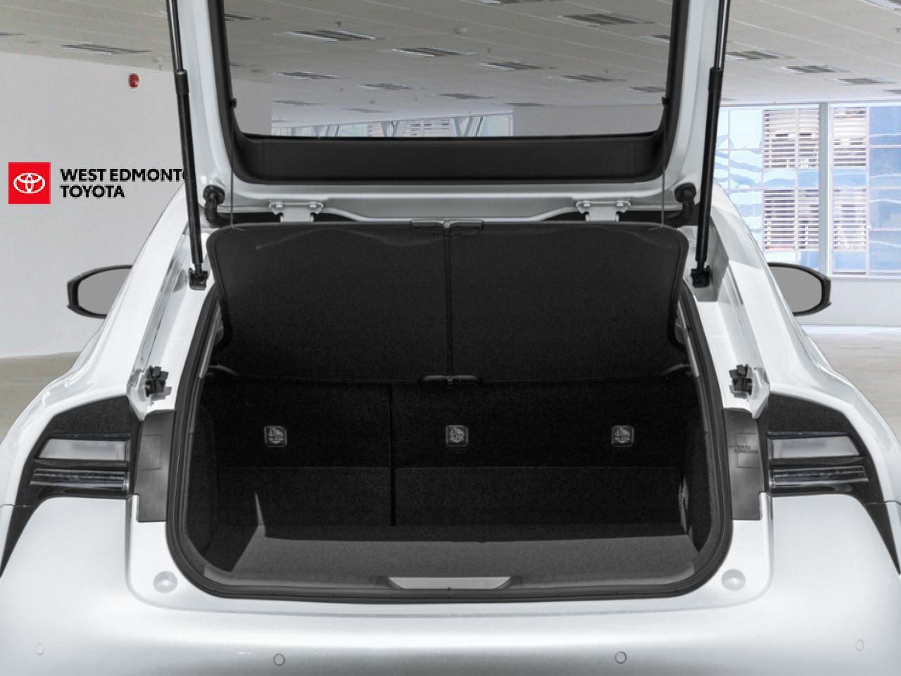 2027 Toyota Prius Plug-In Hybrid 2700007 | XSE Blue Edmonton - photo #7