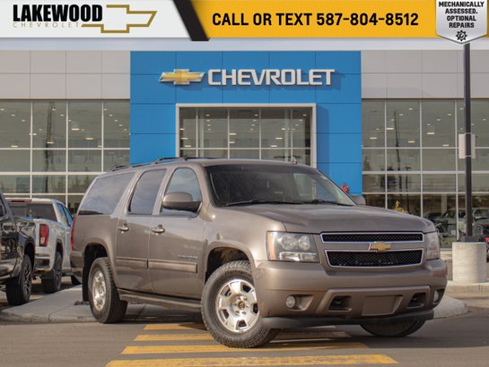 2013 Chevrolet Suburban LT 5.3L 7 Passenger | Power Sunroof Brown