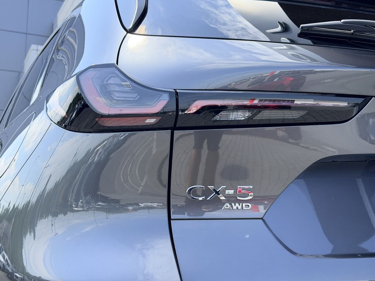 2026 MAZDA CX-5 Machine Grey Metallic Notre-Dame-des-Prairies - photo #7