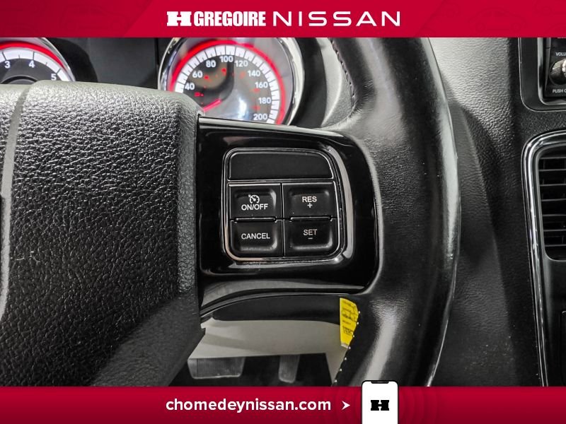 2017 Dodge GR Caravan Black Laval - photo #19