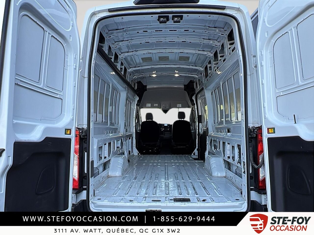 Ford Transit 250 TOIT HAUT 2025 Québec - photo #5