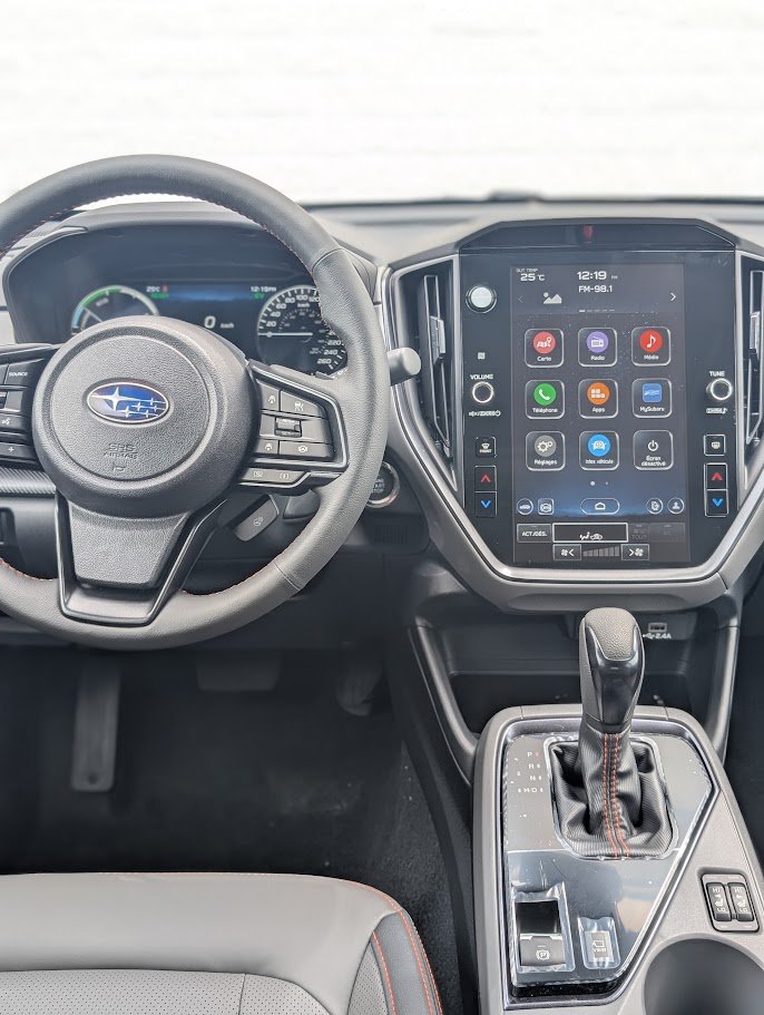 SUBARU Crosstrek HYBRIDE LIMITÉ 2026 Argent glacial métallisé Saint-Hyacinthe - photo #7