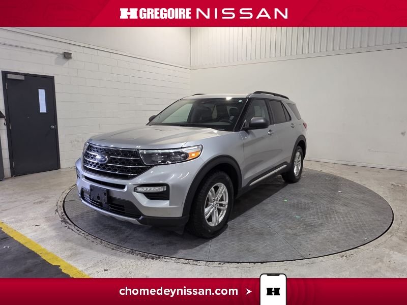 2023 Ford Explorer Silver Laval - photo #2