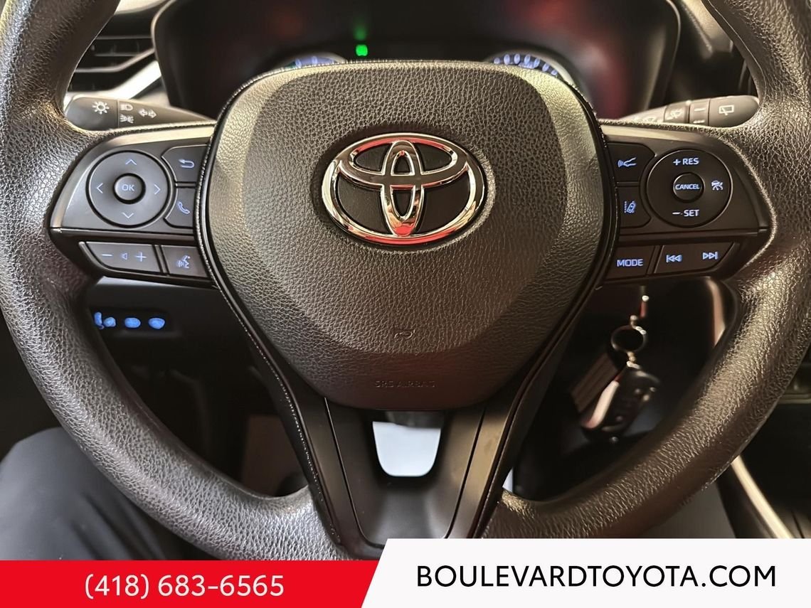 Toyota RAV4 99441A-43 | LE Hybride 2020 Rouge Québec - photo #15