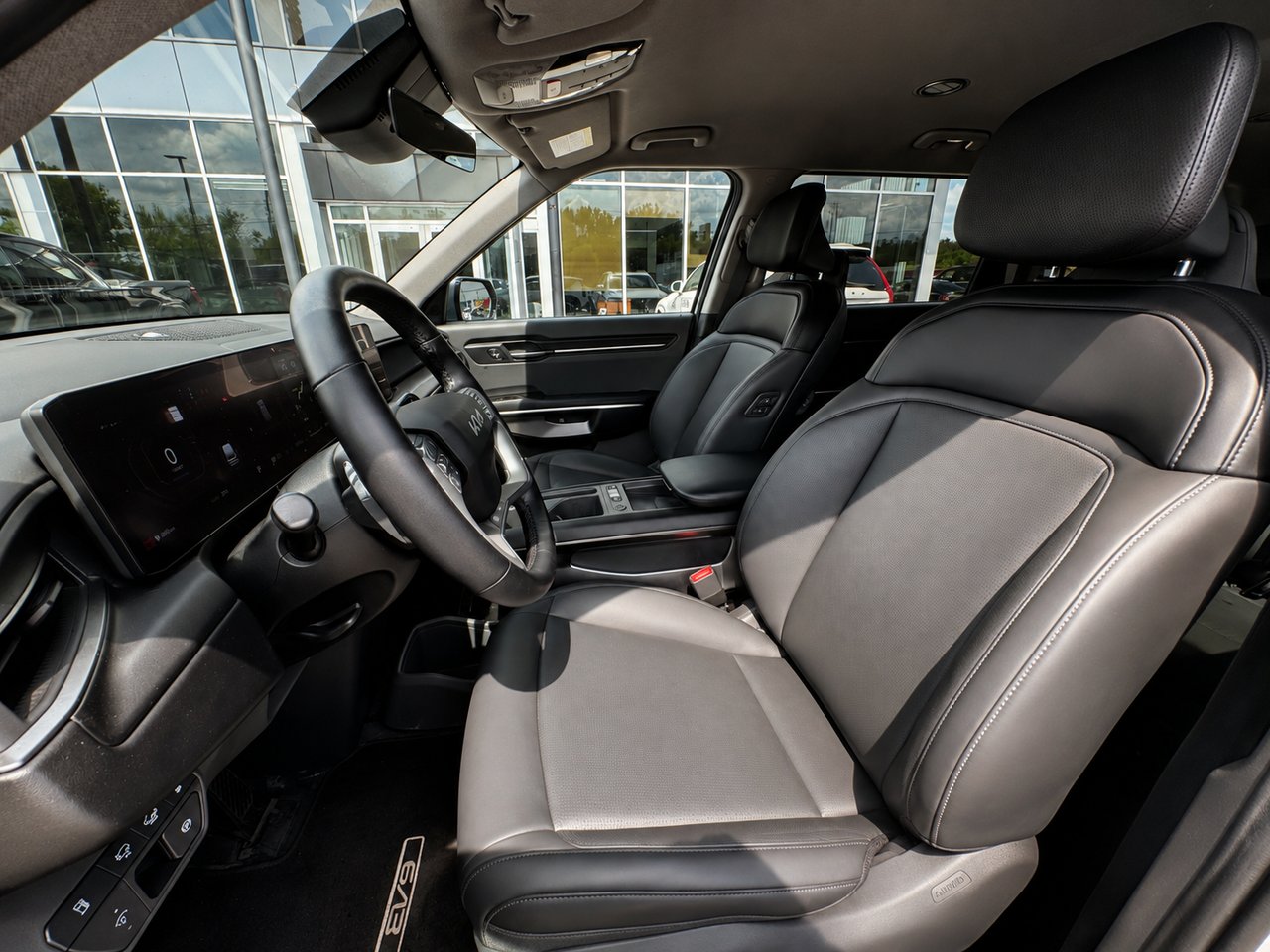 Kia EV9 2024 Blanc Granby - photo #12