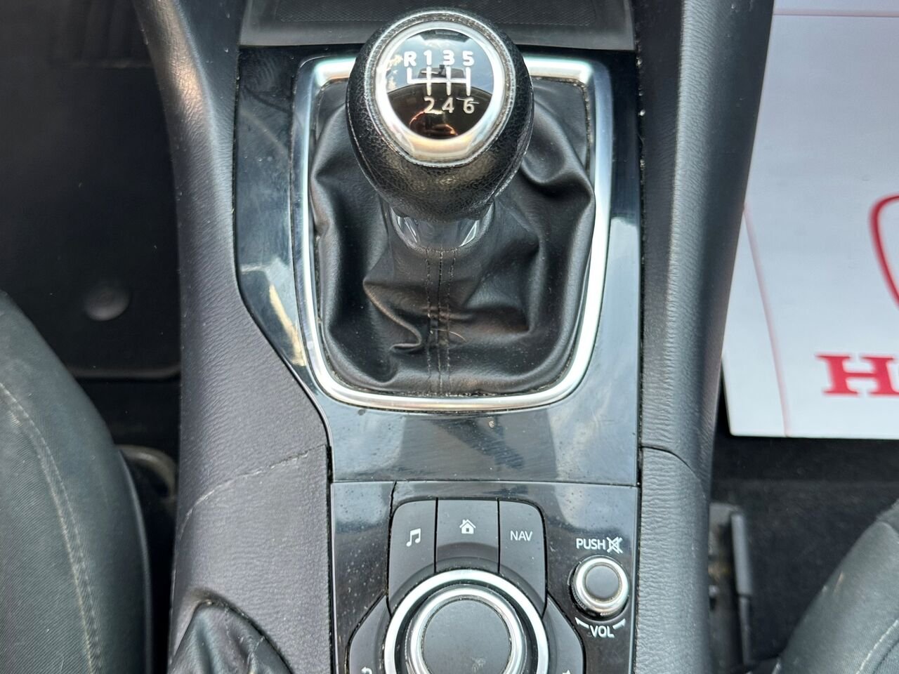 Mazda Mazda3 Berline 4 portes, boîte manuelle, GS 2015 Rouge Matane - photo #10