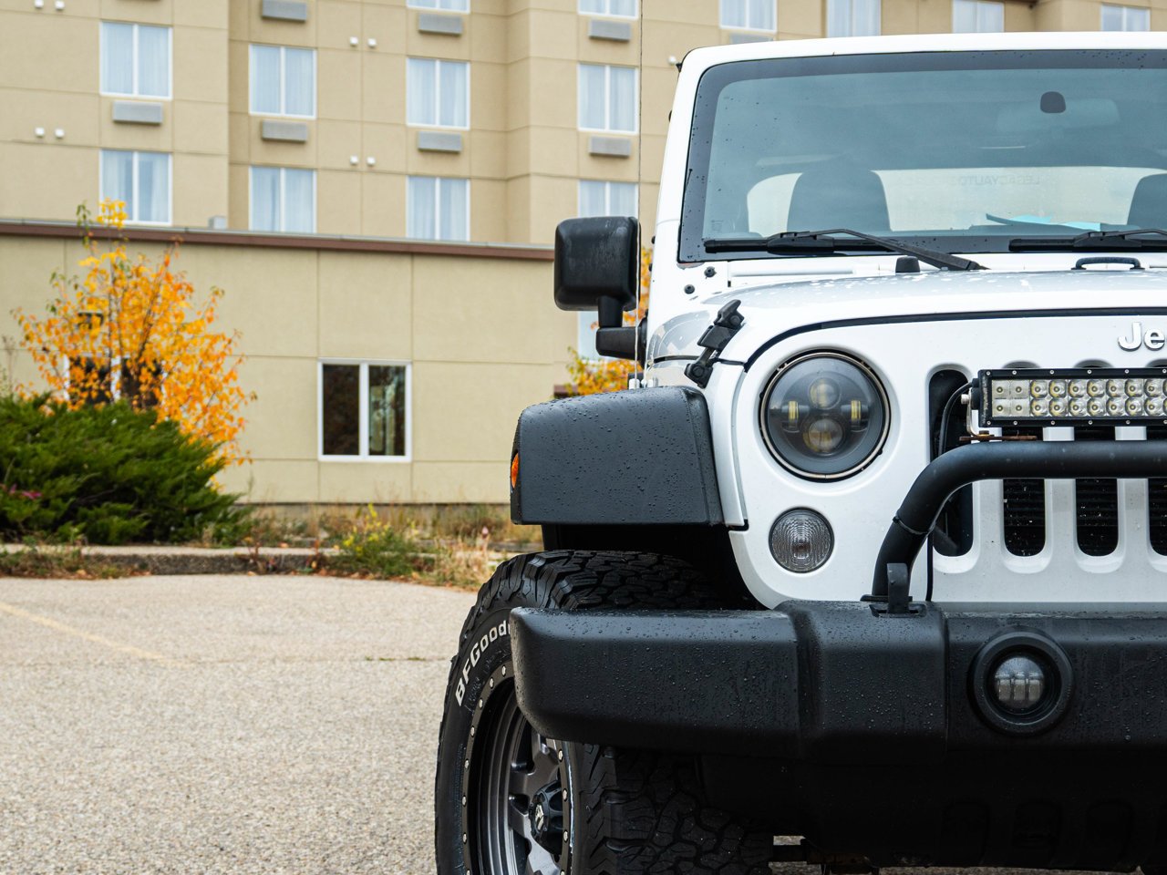 2017 Jeep Wrangler 4WD 2dr Sport White Sherwood Park - photo #5