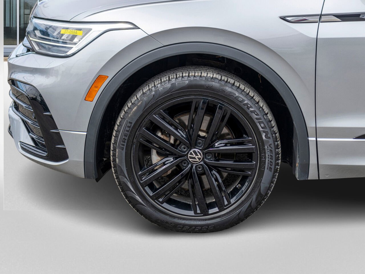Volkswagen Tiguan Comfortline R-Line Black Edition 4MOTION 2022 Argent Châteauguay - photo #39
