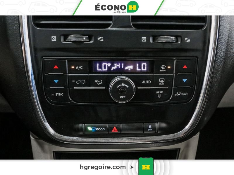 2018 Dodge GR Caravan White Laval - photo #21