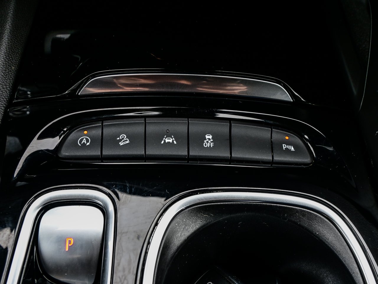 2022 Buick Envision AWD 4dr Essence Blue Sherwood Park - photo #28