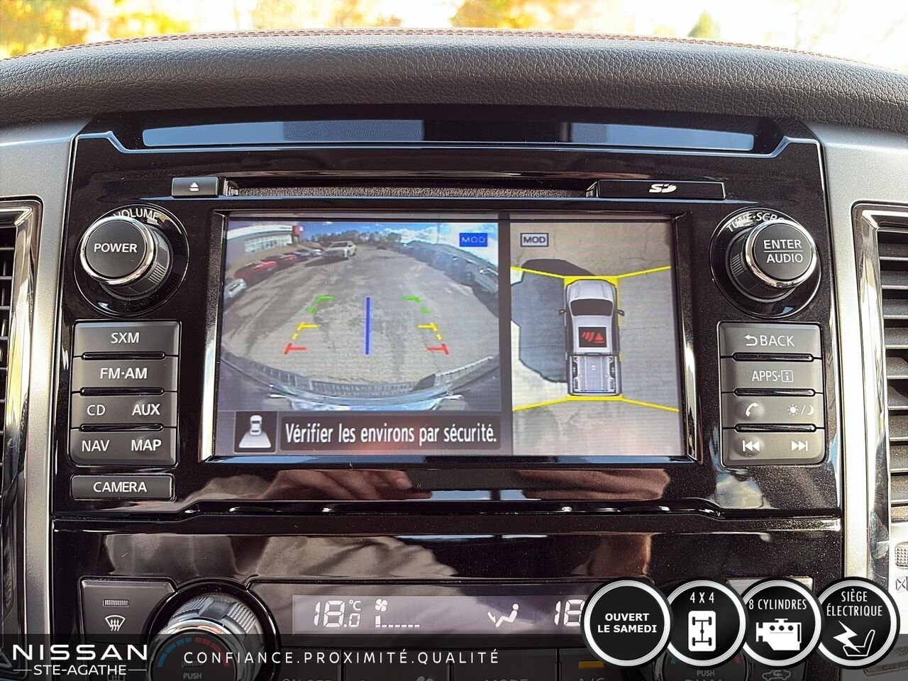 2018 Nissan Titan Platine cabine double 4x4 | BAS KILOMÉTRAGE | CAPACITÉ DE REMORQUAGE 8 500 LB Blue Saint-Jérôme - photo #22