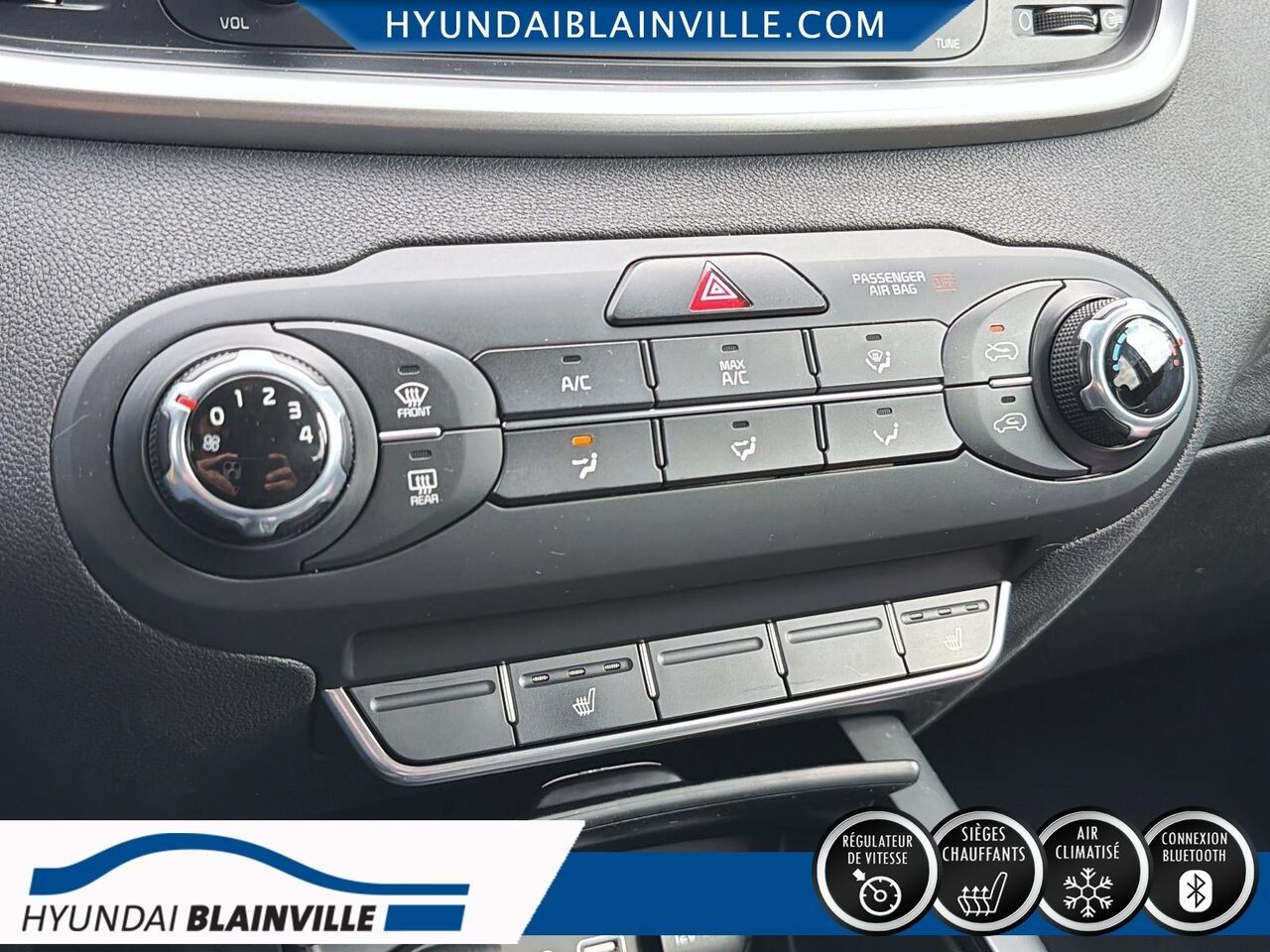 2016 Kia Sorento Grey Blainville - photo #16