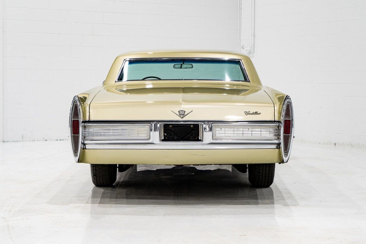 Cadillac DeVille Coupe *PRICE IN USD* Original California survivor factory A/C with only 36,992miles (59,532km) 1967 Or Montréal - photo #2