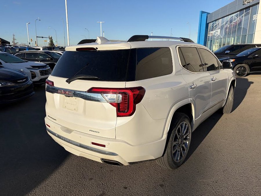 2023 GMC Acadia Denali Ultimate AWD 3.6L | Technology Package White