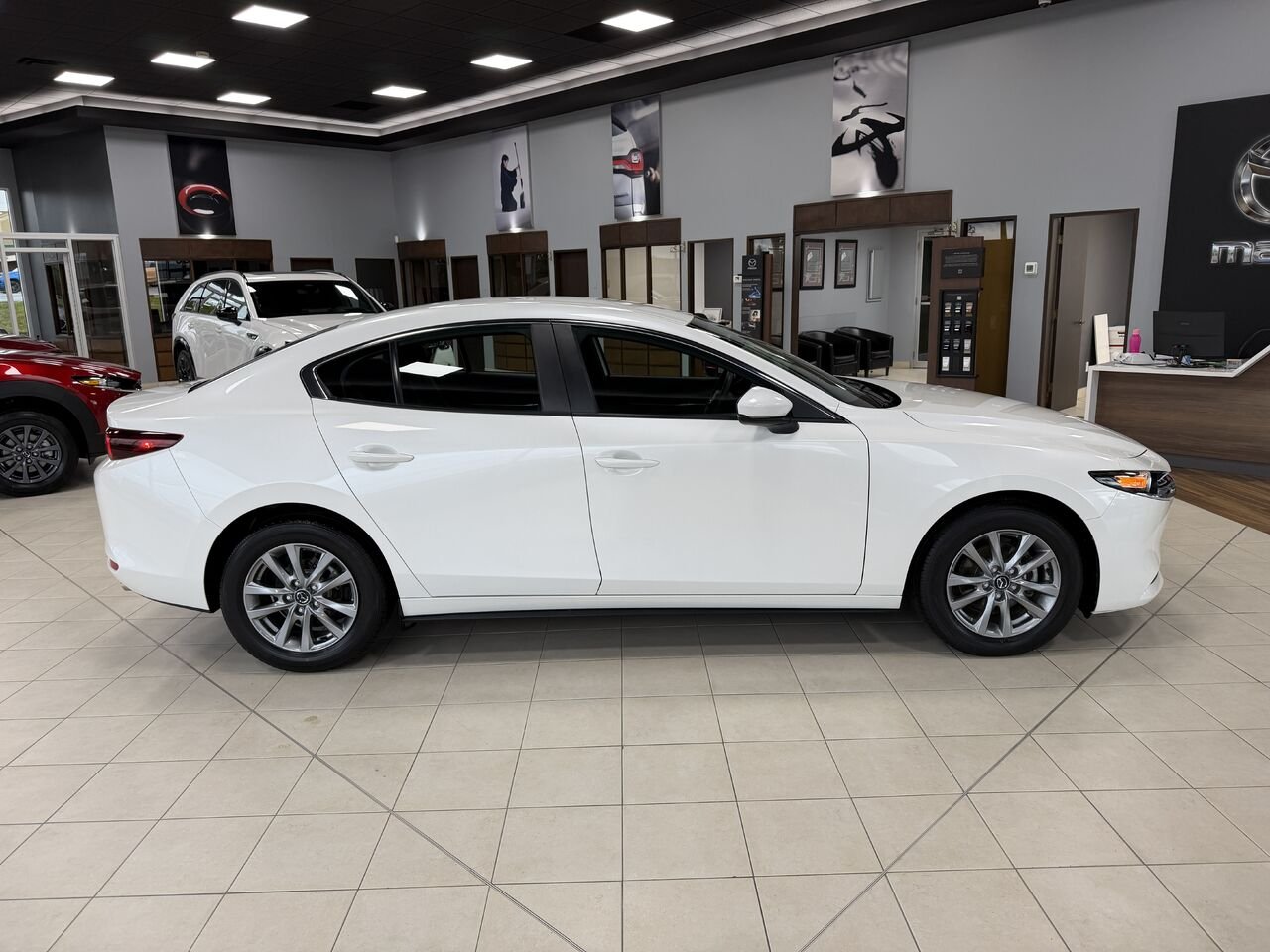 Mazda Mazda3 2023 Blanc Lac Mégantic - photo #5