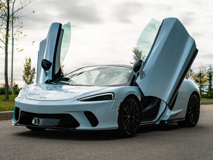 2020 McLaren GT 2020 White