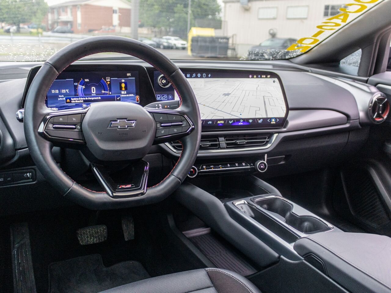 2025 Chevrolet Equinox EV 4 portes RS , Awd Black Châteauguay - photo #7