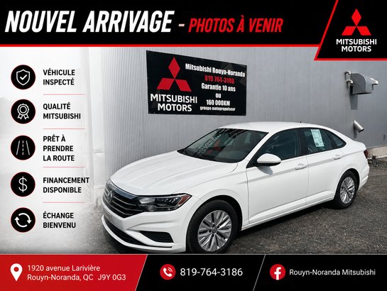 Volkswagen Jetta Comfortline avec boîte automatique 2019 Blanc