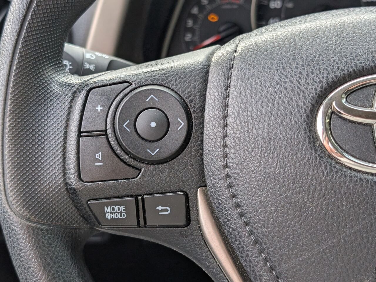 Toyota RAV4 LE/SIÈGES CHAUFFANTS/CAMÉRA DE RECUL/BLUETOOTH/AC/ 2015 Rouge Sherbrooke - photo #13