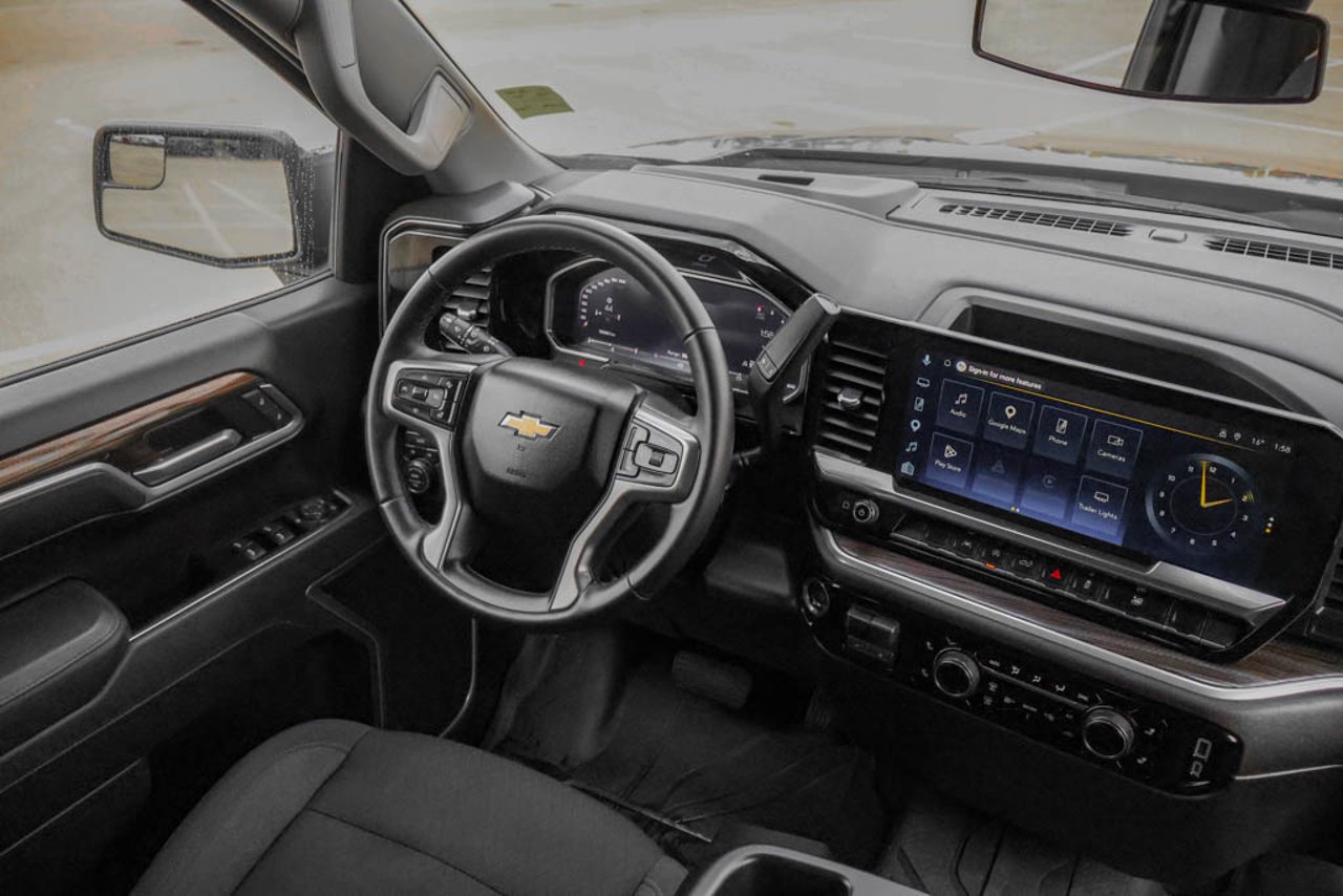 2026 Chevrolet Silverado 1500 4WD Crew Cab 147 LT Black Sherwood Park - photo #27