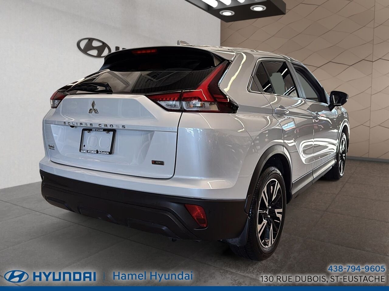 2024 Mitsubishi Eclipse Cross White Saint-Eustache - photo #2