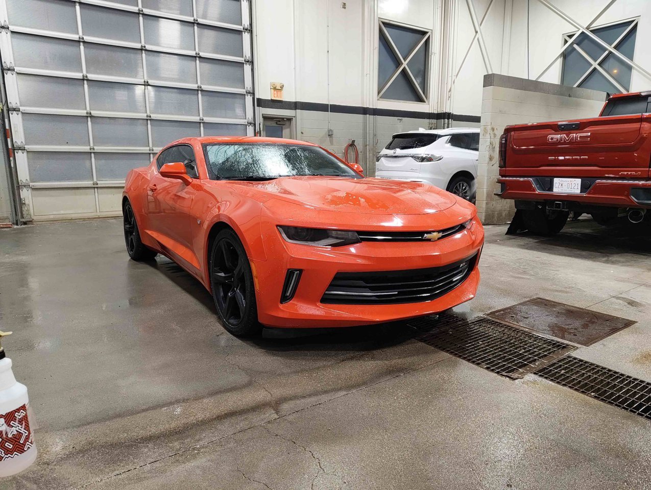 2018 Chevrolet Camaro 2dr Cpe 2LT Red Sherwood Park - photo #2