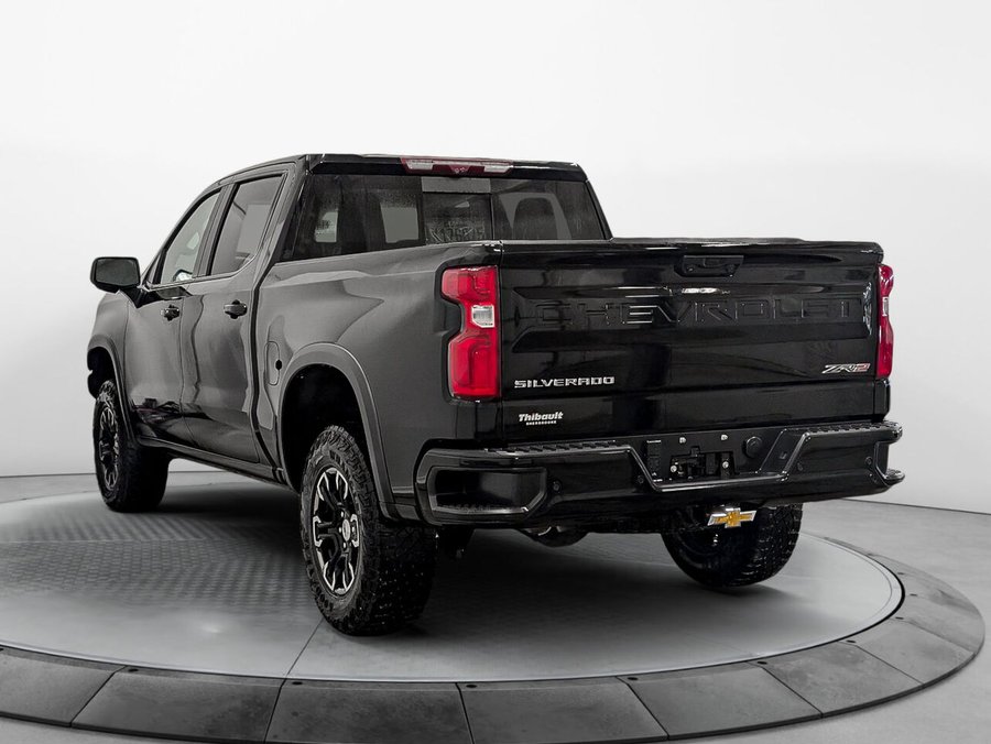 CHEVROLET Silverado 1500 ZR2 Moteur 6.2L 4WD Crew Cab Toit Ouvrant 2023 Noir