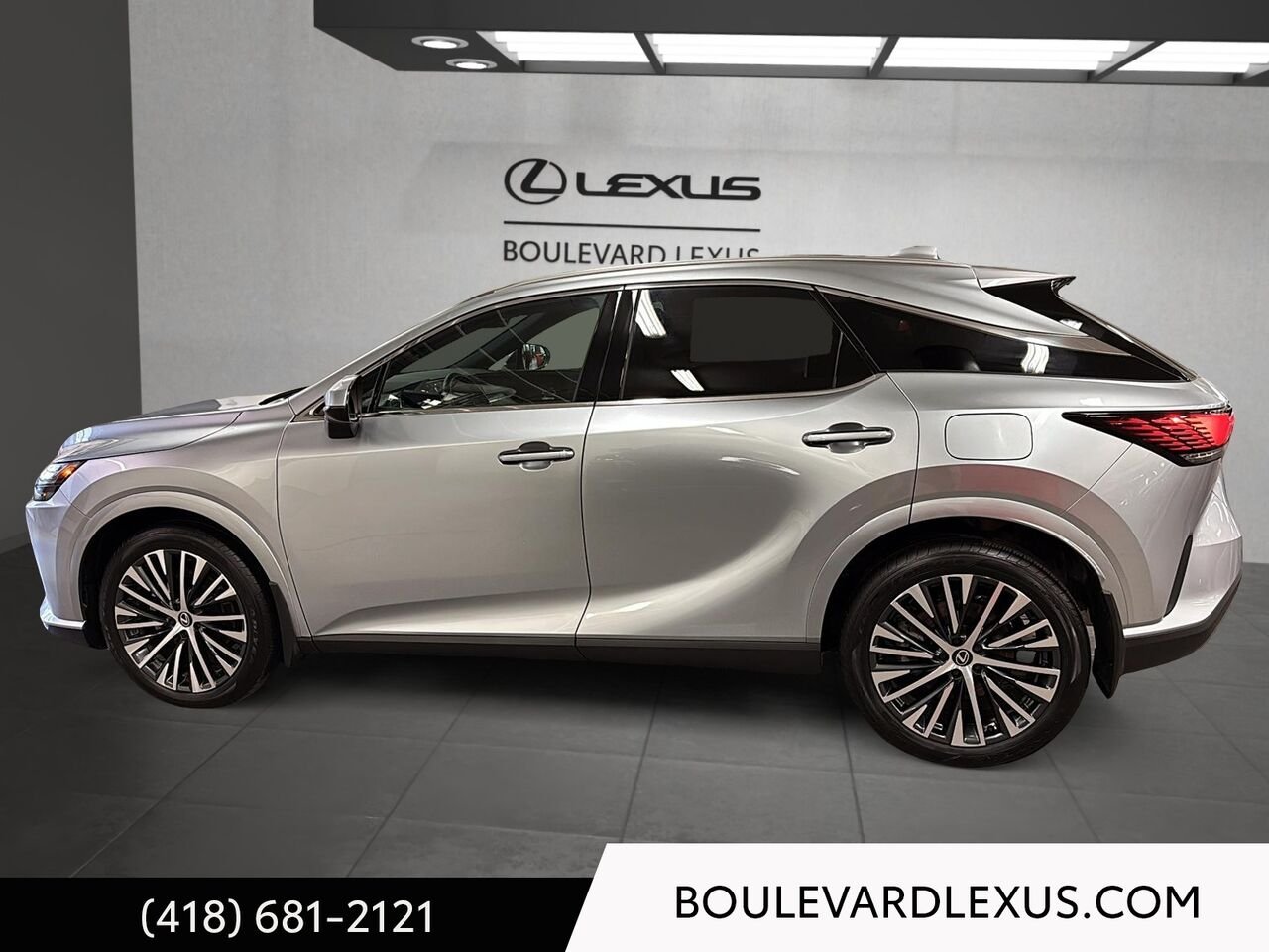 Lexus RX 601184 | RX 350 LUXE TI 2026 Argent Québec - photo #5