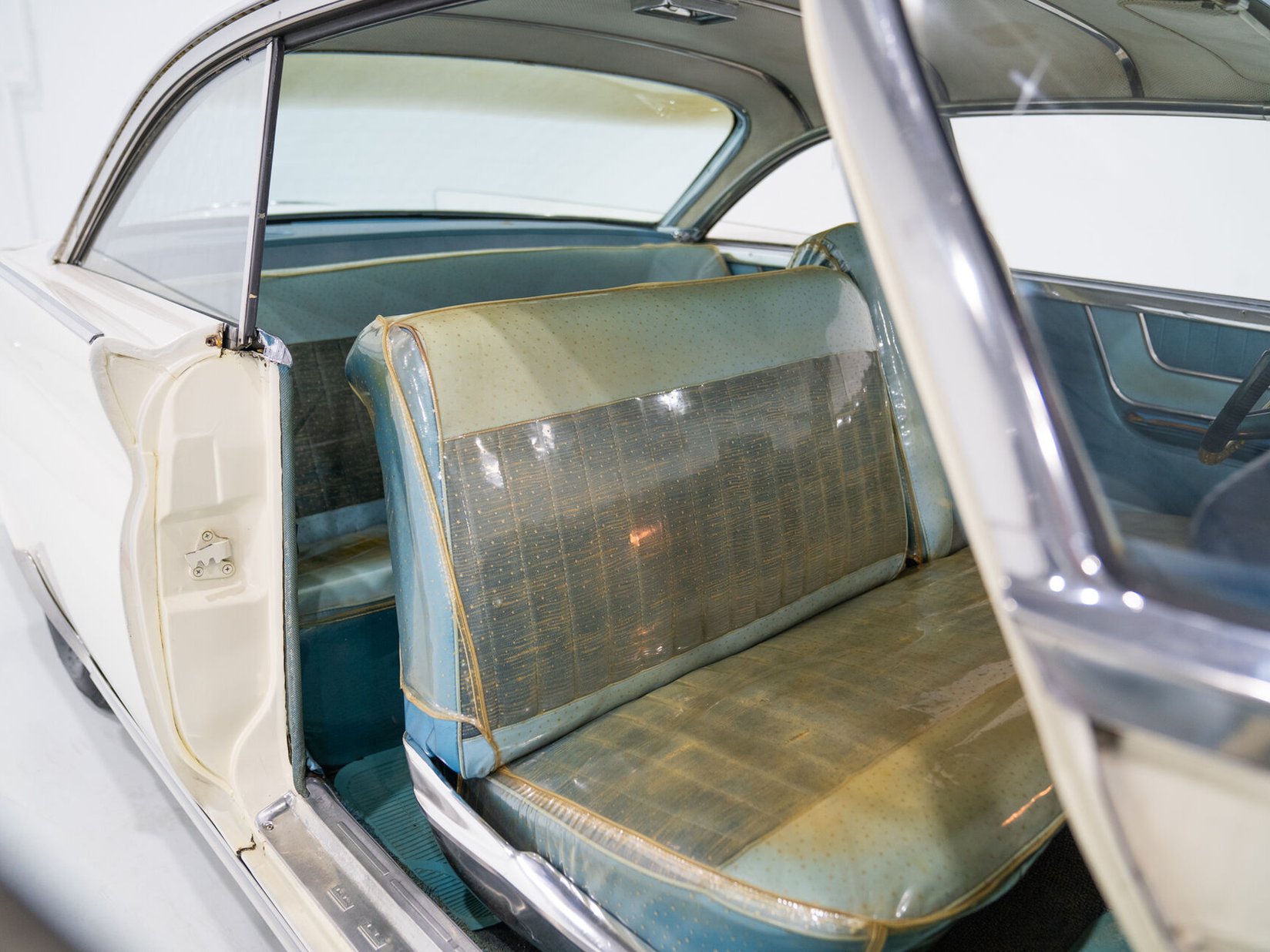 Chrysler Windsor 1961 Blanc Montréal - photo #44