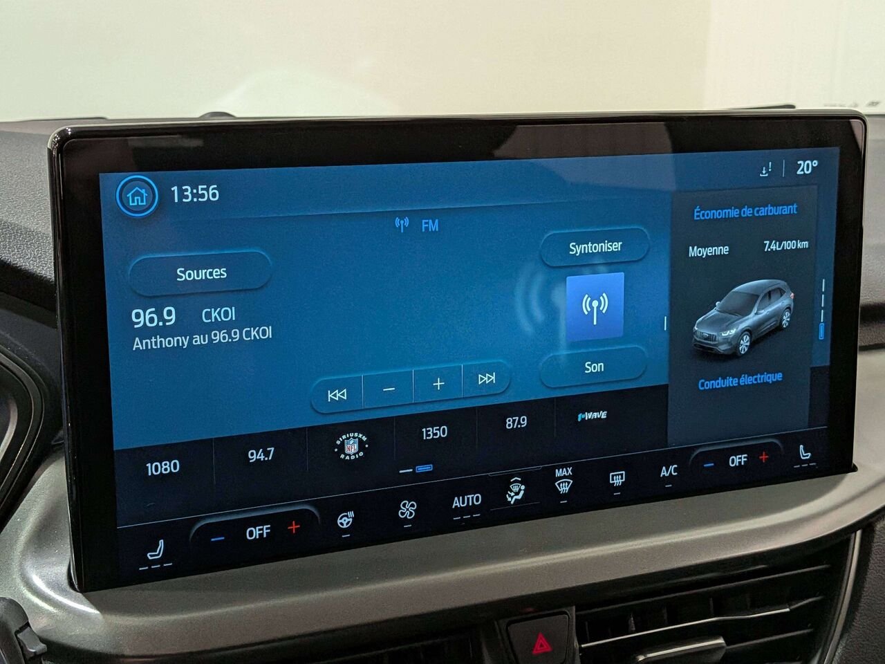 2025 Ford Escape PHEV FWD Grey Val-David - photo #22