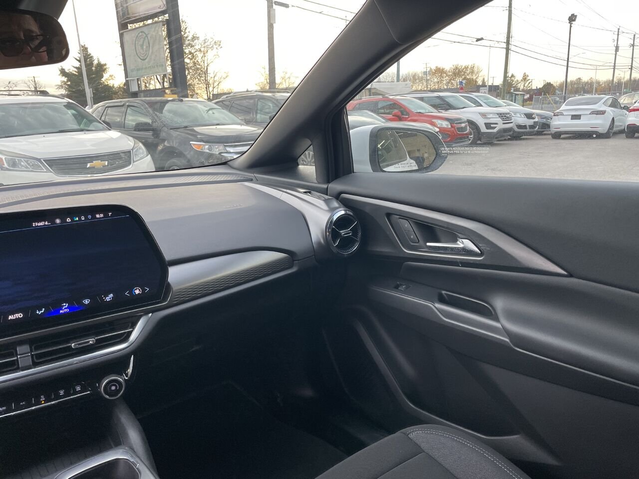 Chevrolet Equinox EV 2026 Blanc Longueuil, - photo #14
