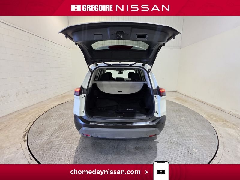 2022 Nissan Rogue Grey Saint-Eustache - photo #24