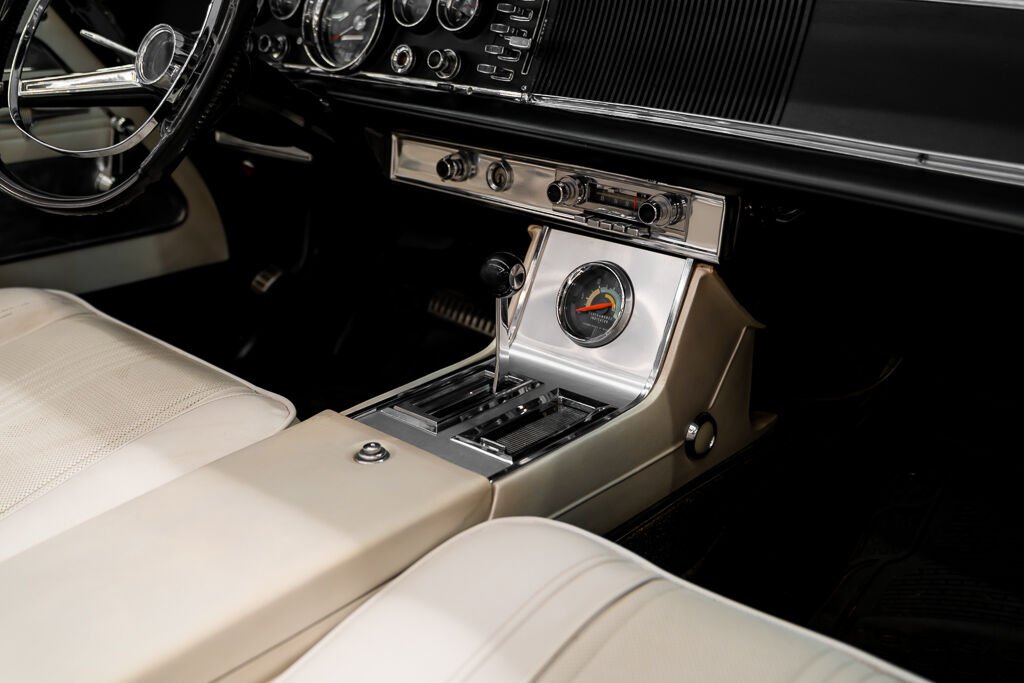 1964 Chrysler 300 Black Montreal - photo #32