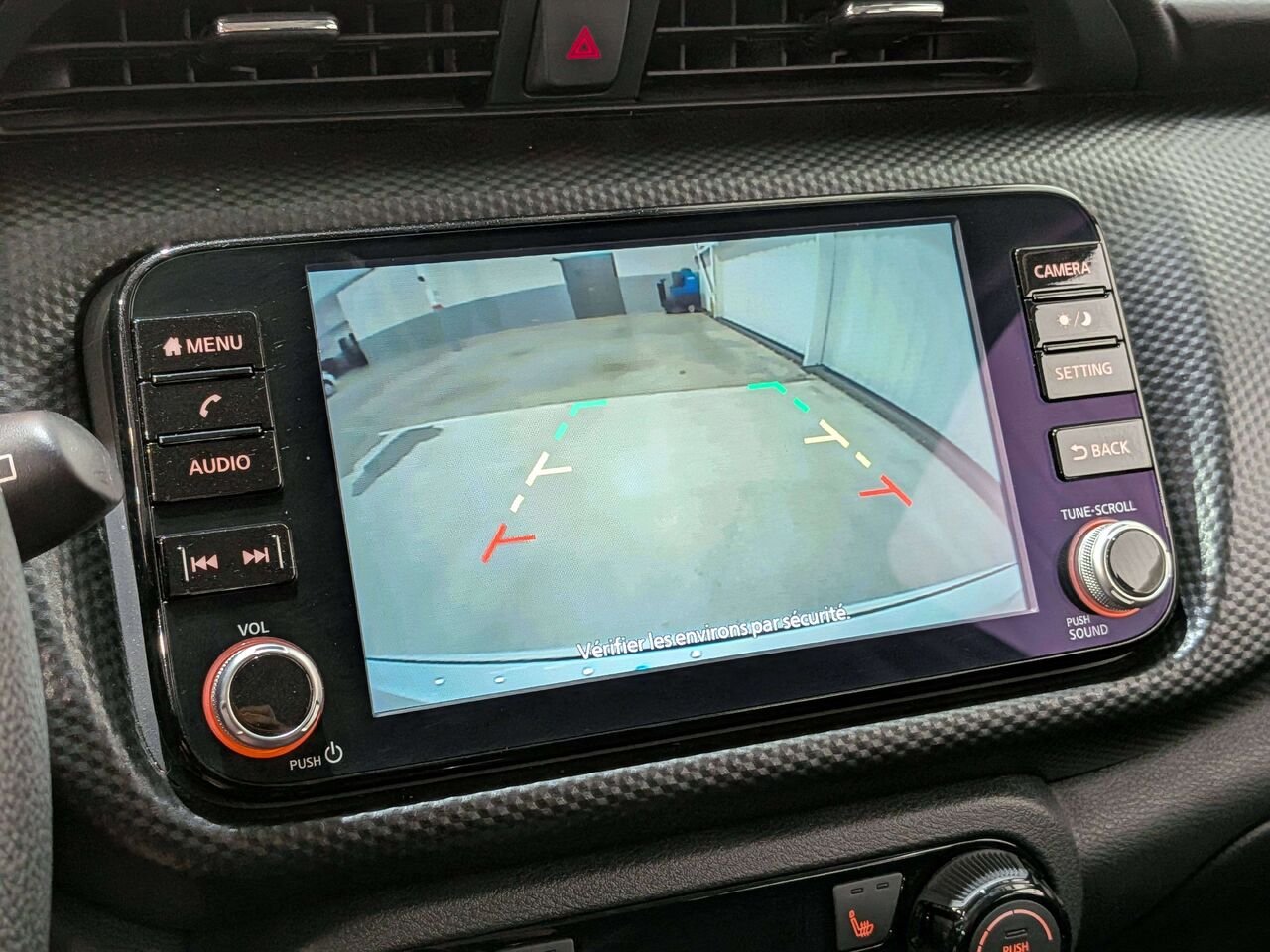 Nissan Kicks SV FWD 2024 Blanc Val-David - photo #22