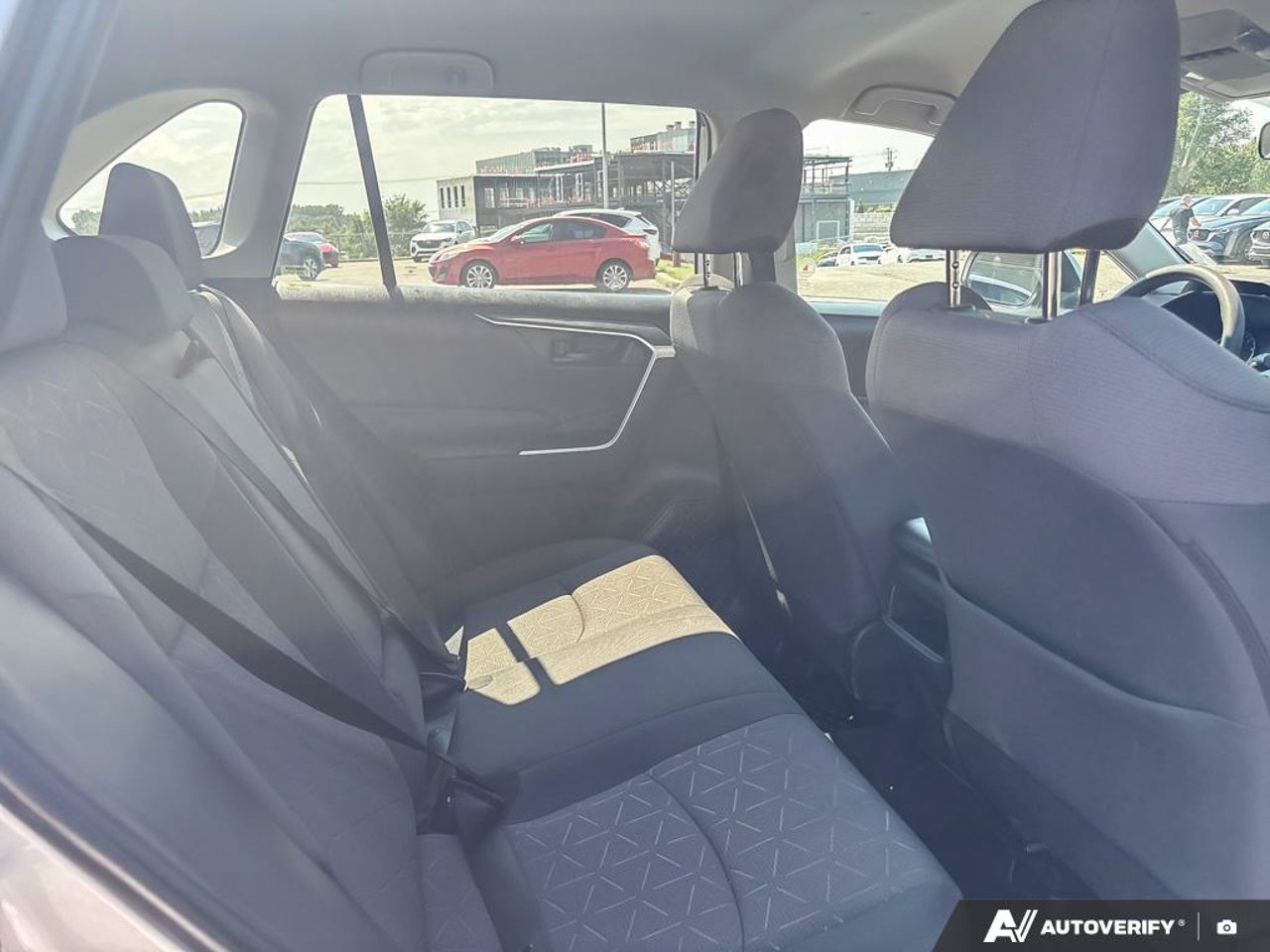 2019 Toyota RAV4 2T3B1RFV1KW071283 Grey Mirabel - photo #25