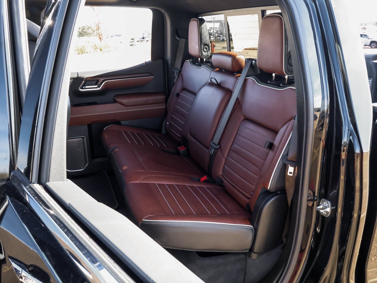 2025 GMC Sierra 1500 4WD Crew Cab 147 Denali Ultimate Black Sherwood Park - photo #15
