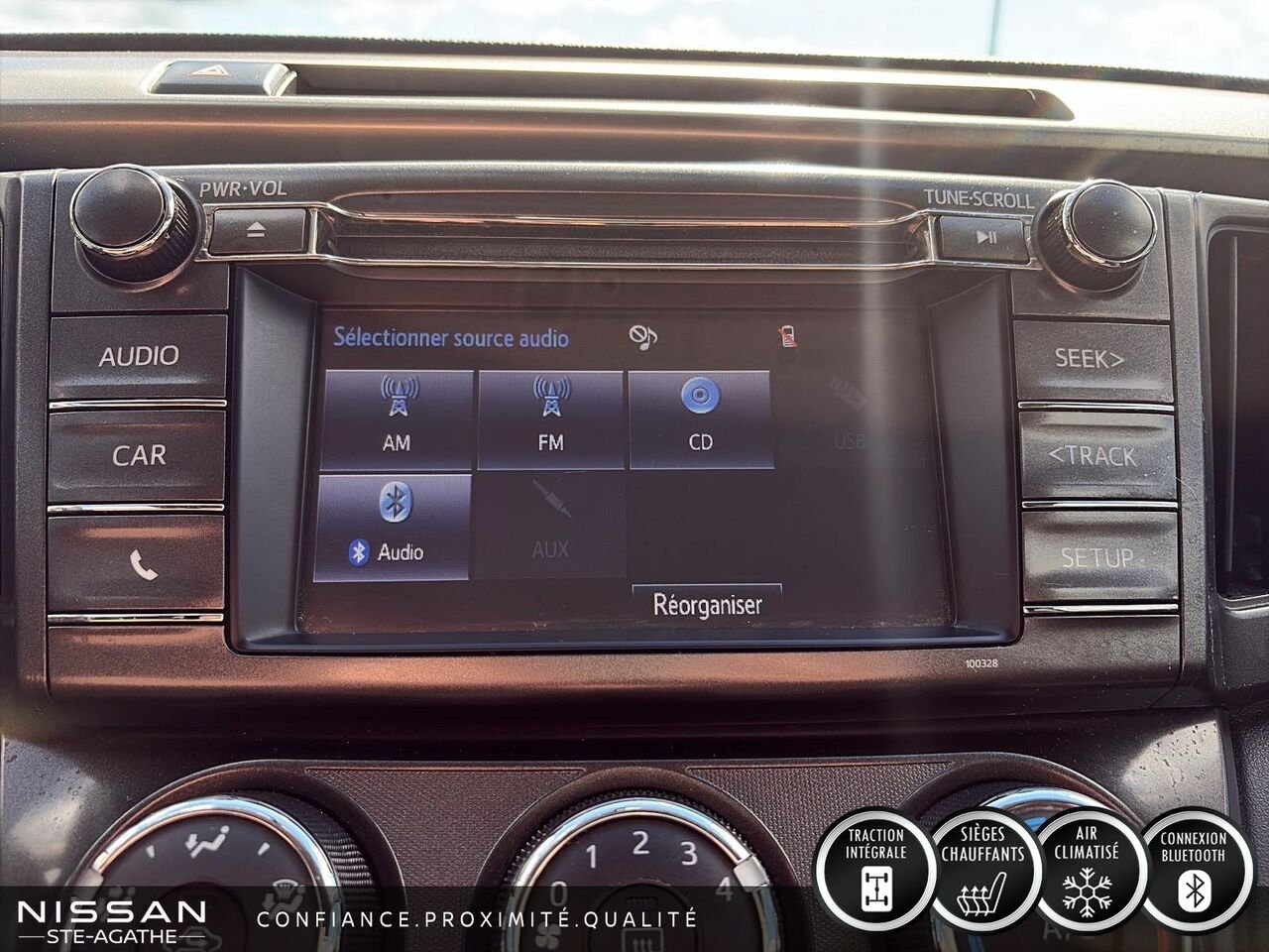 Toyota RAV4 2015 Noir Saint-Jérôme - photo #17