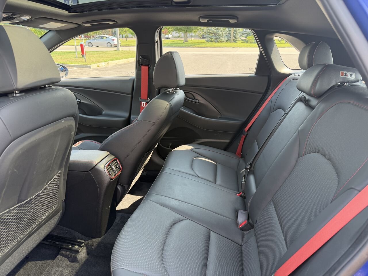 2019 HYUNDAI ELANTRA Blue Montmagny - photo #5