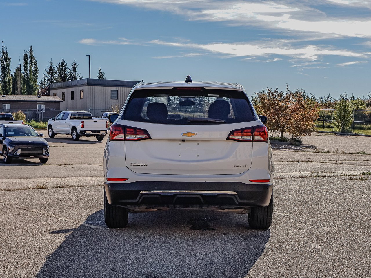 2022 Chevrolet Equinox AWD 4dr LT w/1LT White Sherwood Park - photo #11