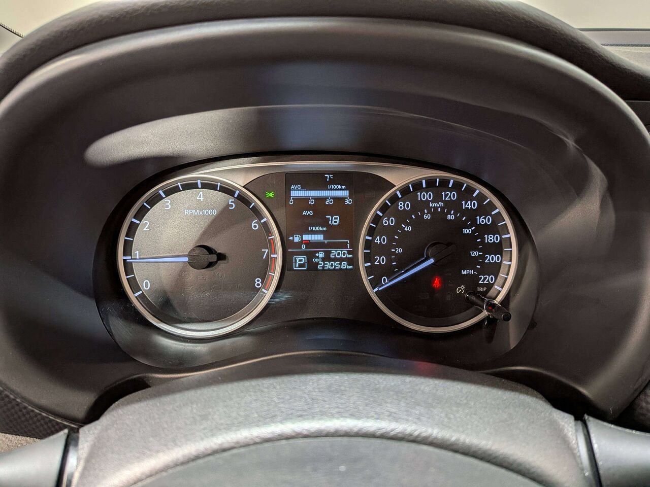 2024 Nissan Kicks S FWD Black Val-David - photo #16