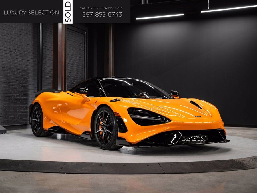 2021 McLaren 765LT 2021 Orange