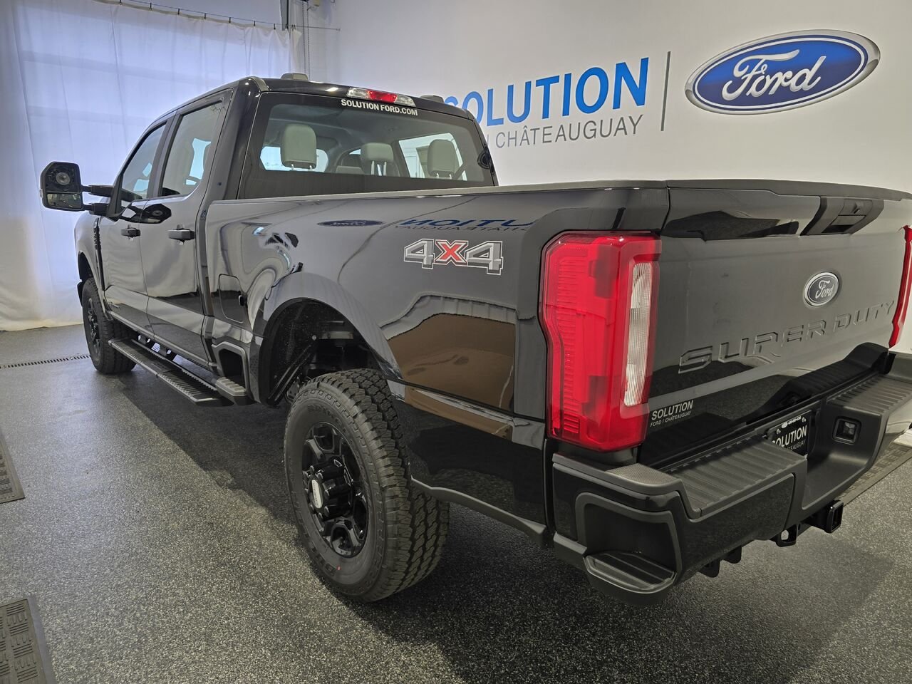 Ford Super Duty F-250 SRW 2026 Noir Saint-Eustache - photo #1